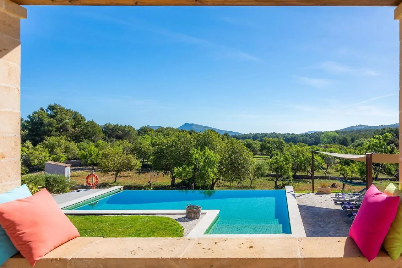 Villa S' Oratge Artà 0*,